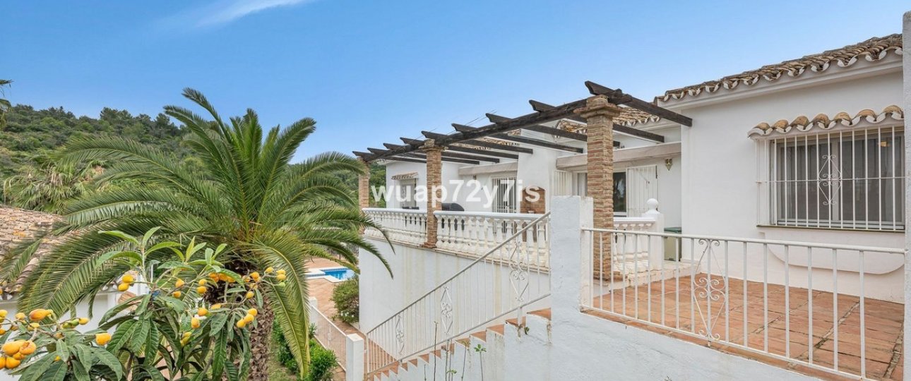 Rynek wtórny - Villa - Marbella - El Rosario
