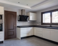 Rynek wtórny - Villa - Marbella - El Rosario