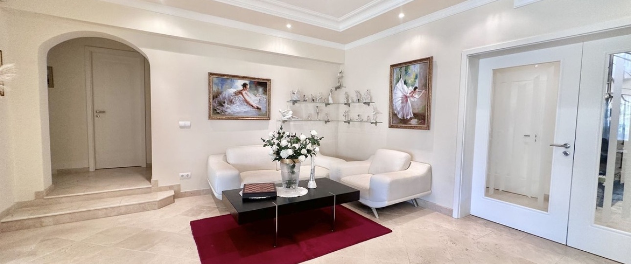 Rynek wtórny - Villa - Marbella - El Rosario