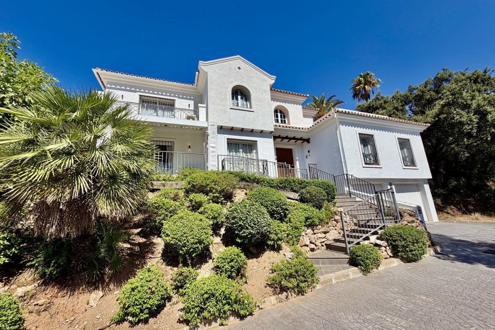 Rynek wtórny - Villa - Marbella - El Rosario
