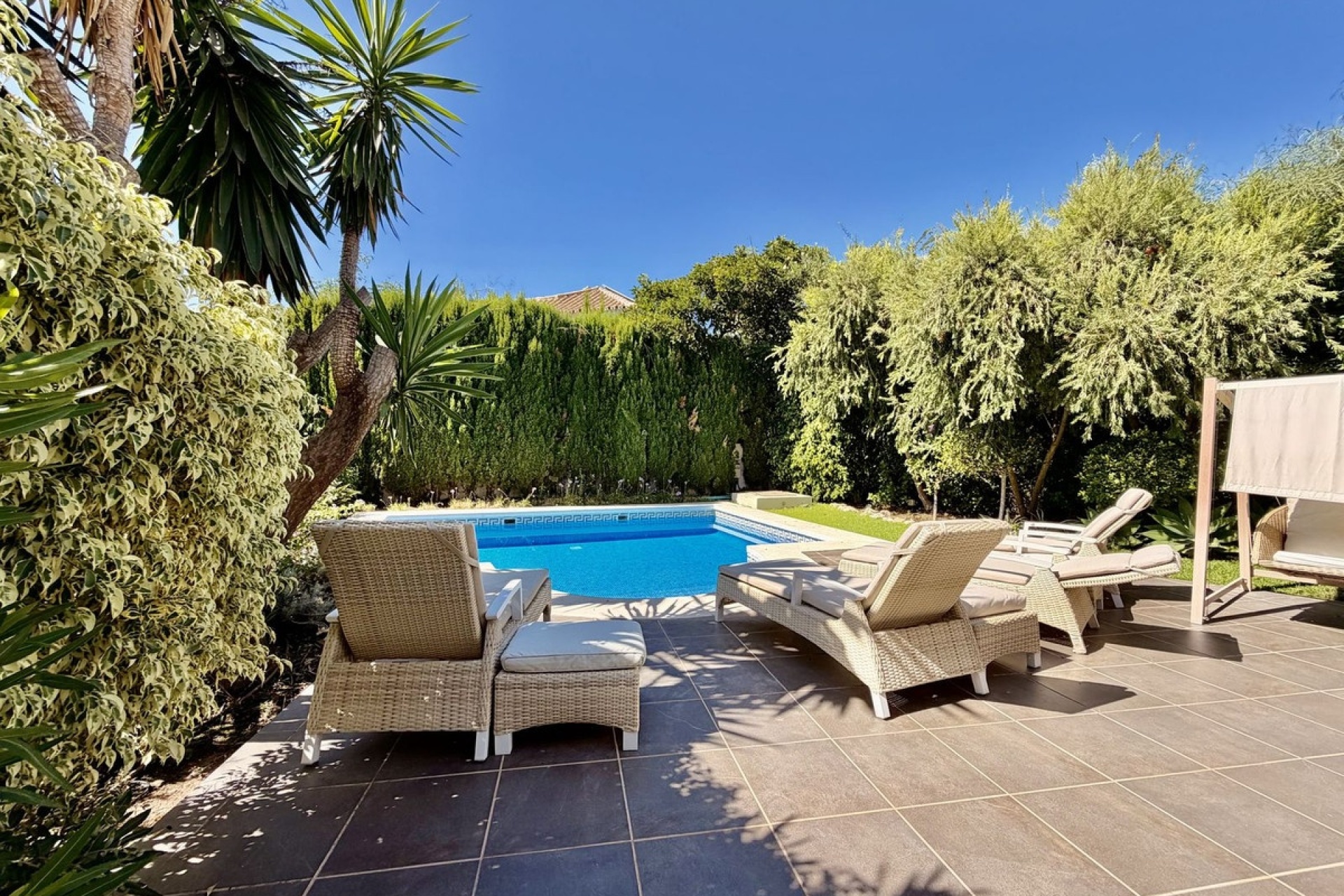 Rynek wtórny - Villa - Marbella - El Rosario