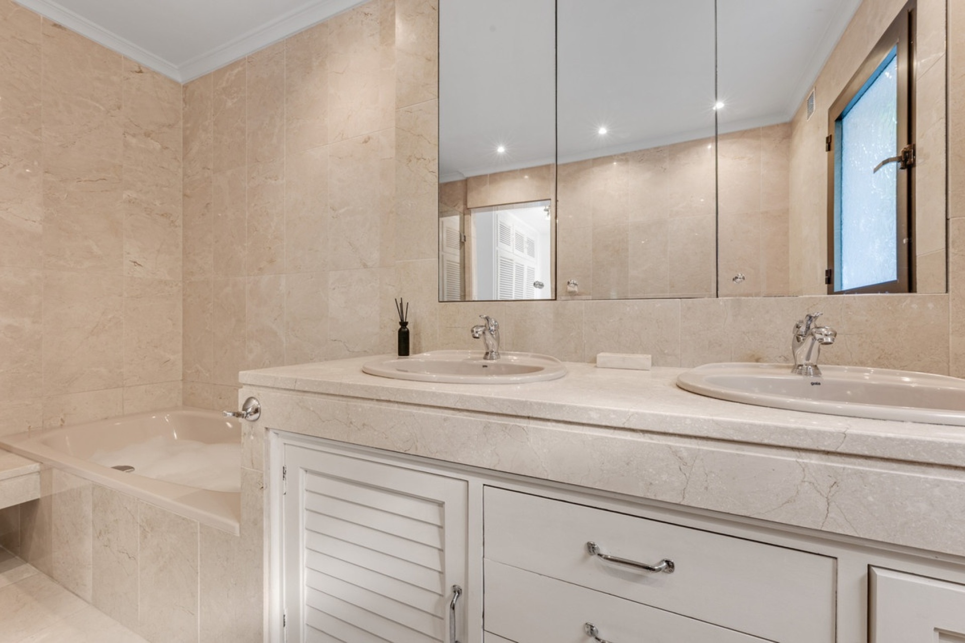Rynek wtórny - Villa - Marbella - El Rosario