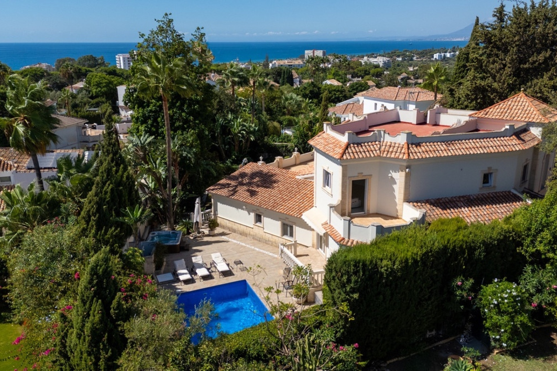 Rynek wtórny - Villa - Marbella - El Rosario