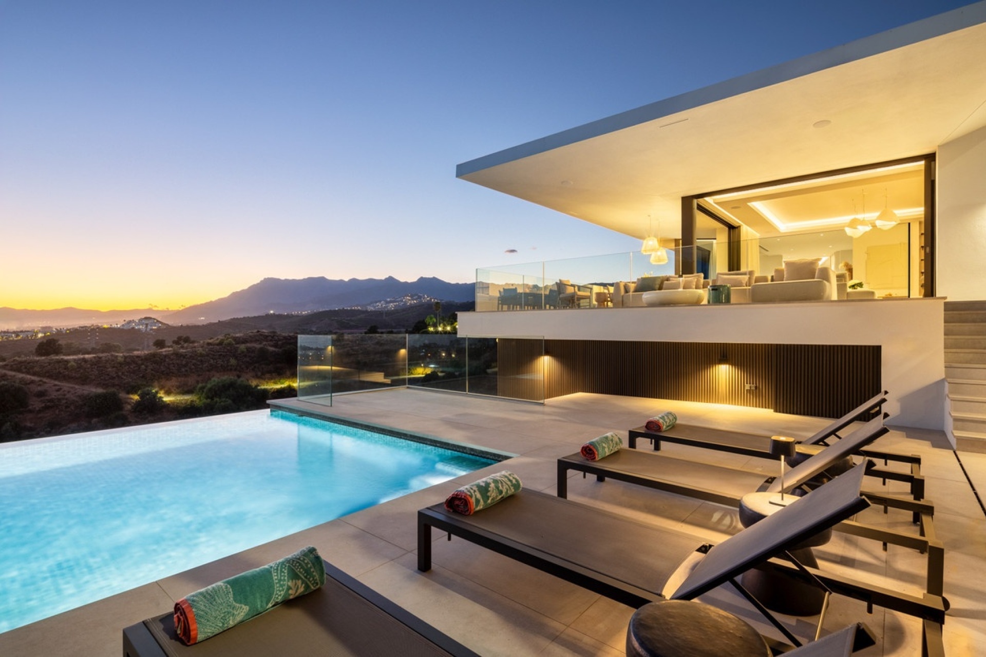 Rynek wtórny - Villa - Marbella - El Rosario