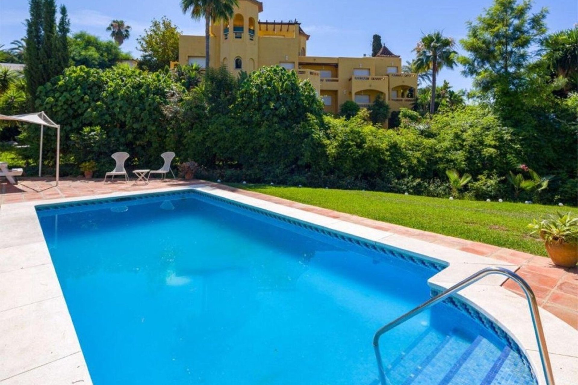 Rynek wtórny - Villa - Marbella - El Rosario