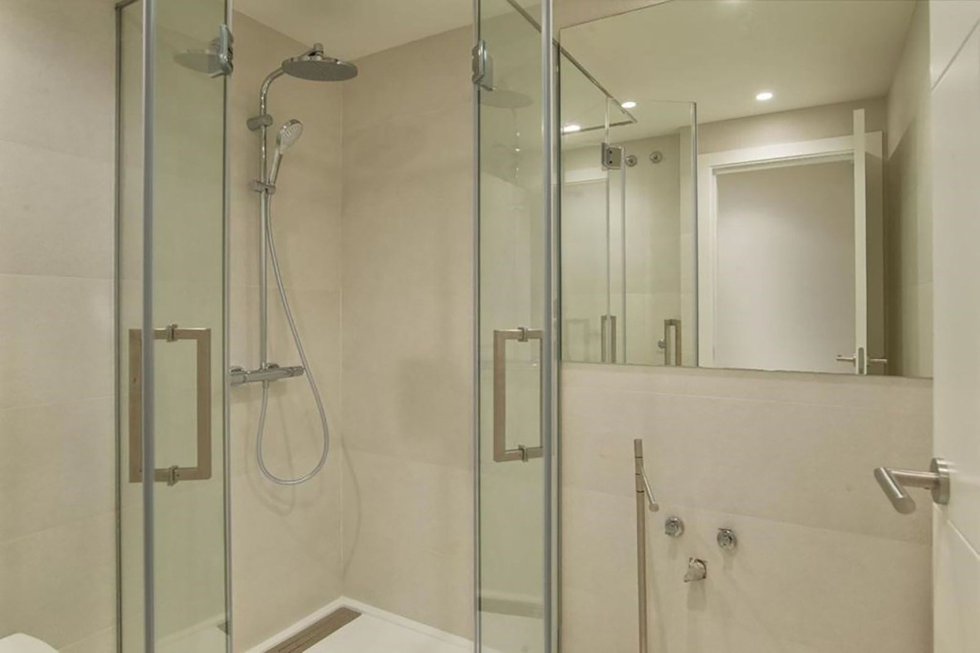 Rynek wtórny - Villa - Marbella - Elviria
