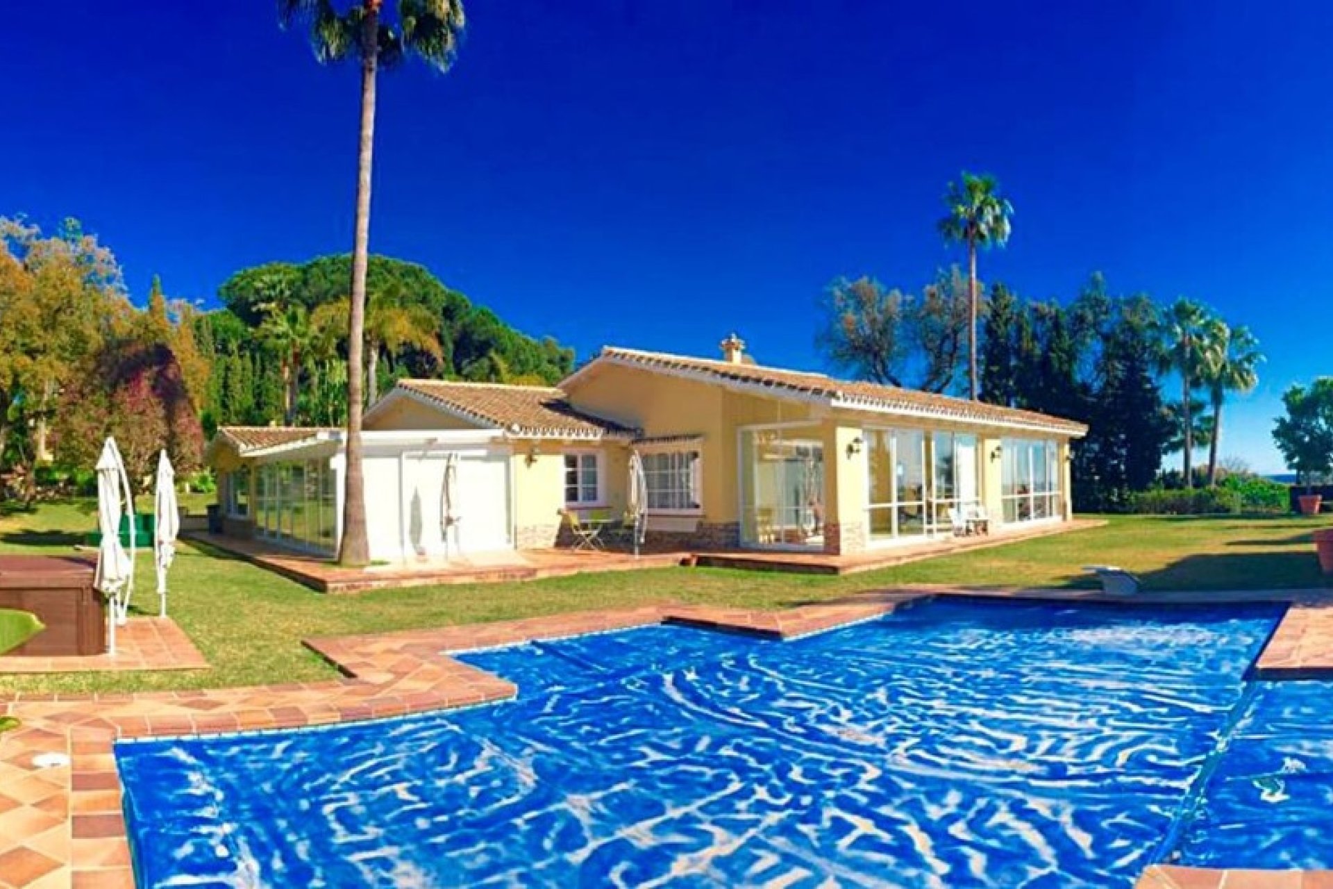 Rynek wtórny - Villa - Marbella - Elviria