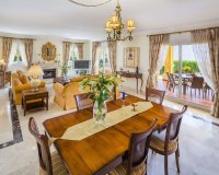 Rynek wtórny - Villa - Marbella - Elviria