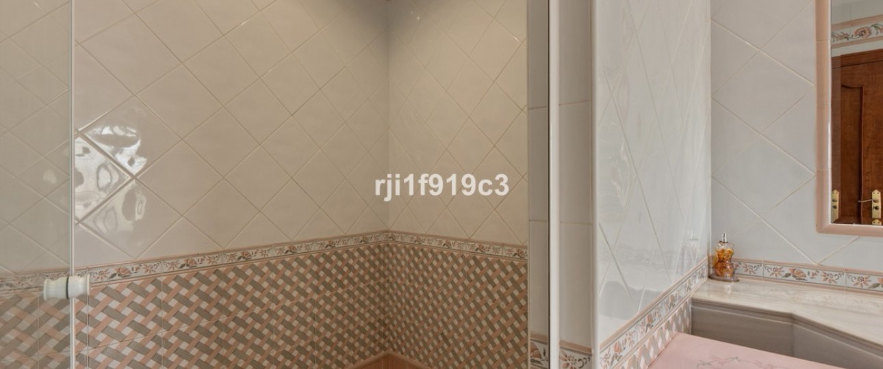 Rynek wtórny - Villa - Marbella - Elviria