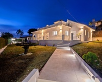 Rynek wtórny - Villa - Marbella - Elviria