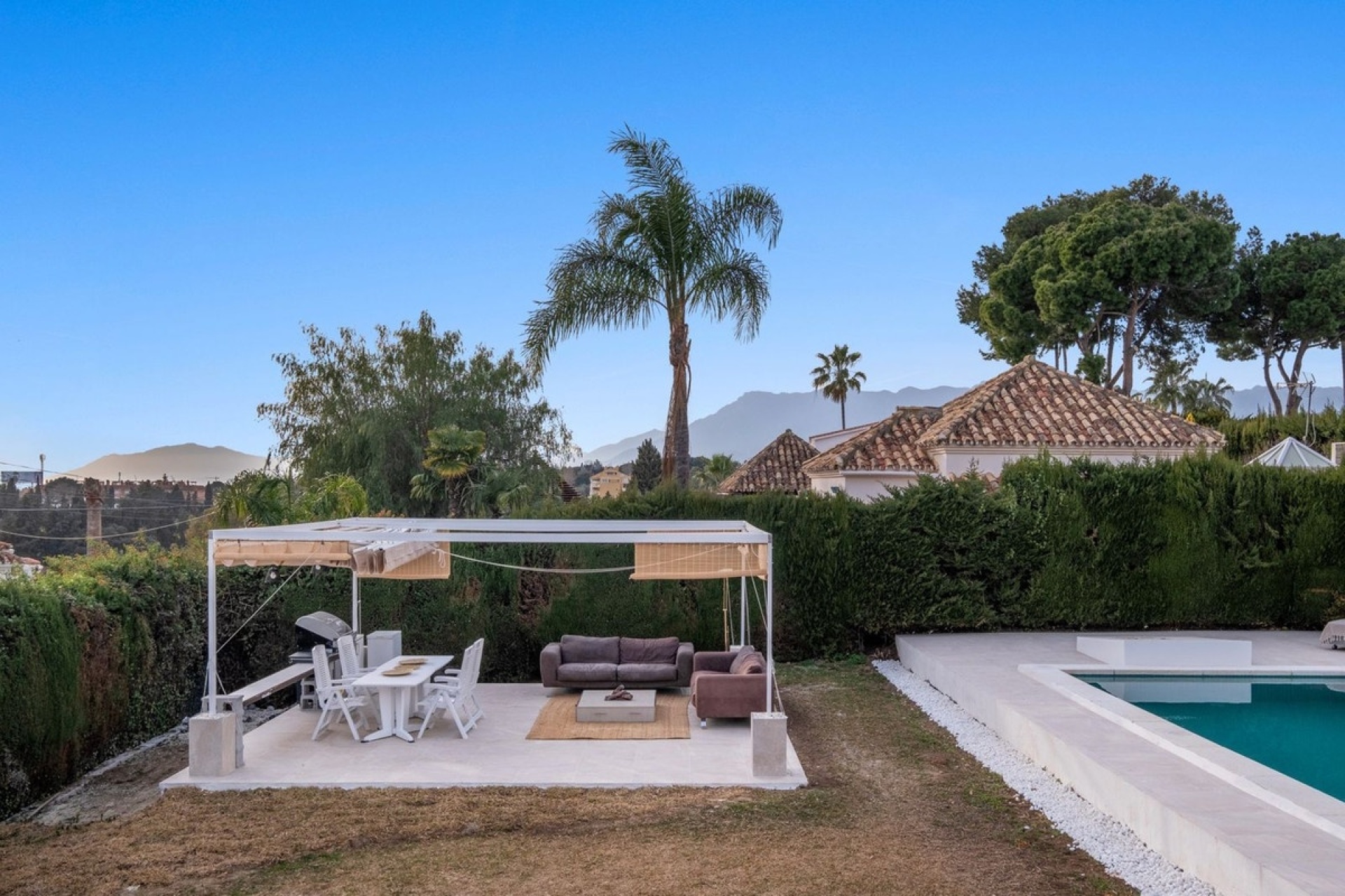 Rynek wtórny - Villa - Marbella - Elviria