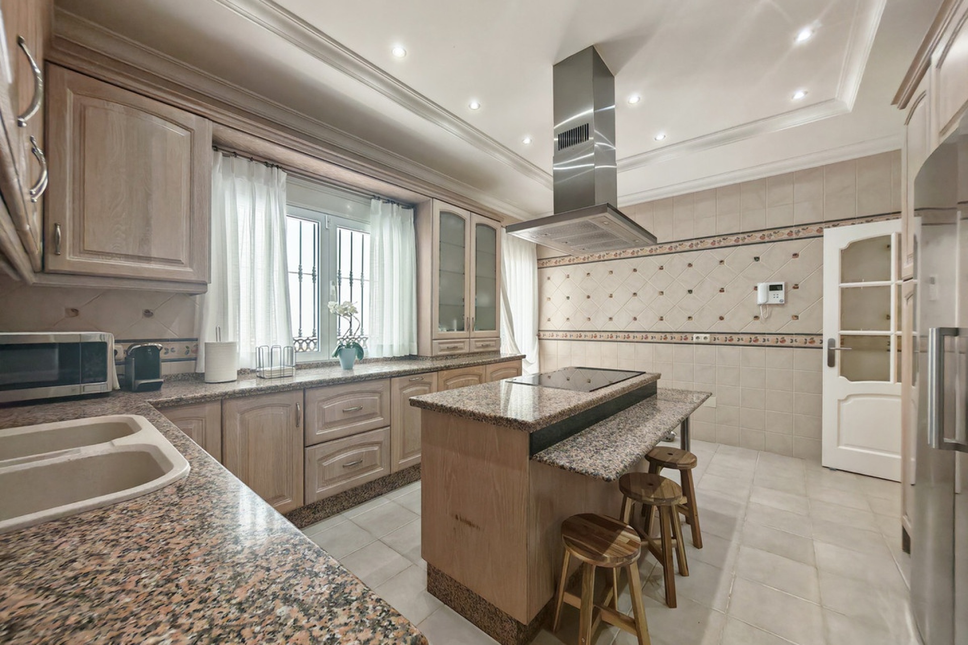 Rynek wtórny - Villa - Marbella - Elviria