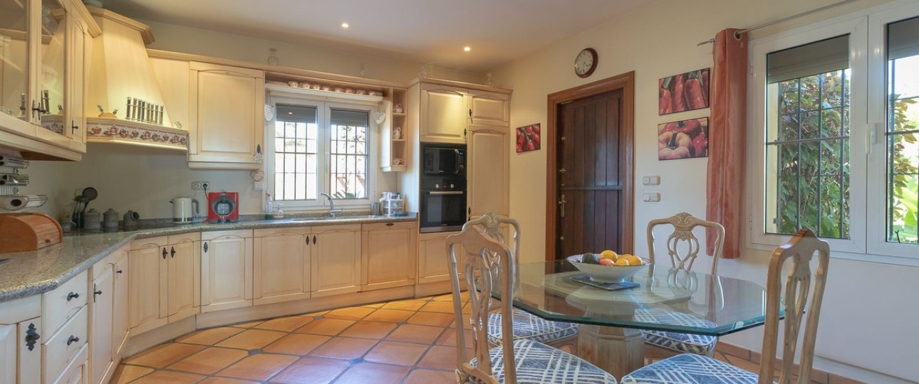 Rynek wtórny - Villa - Marbella - Elviria