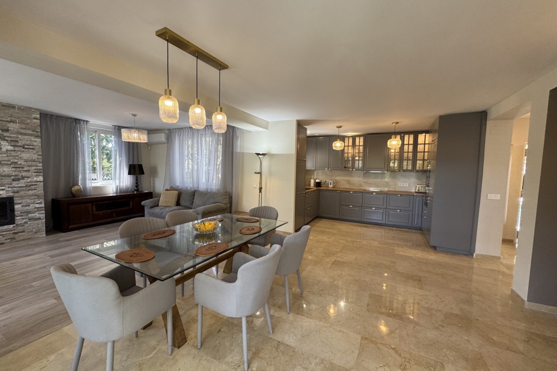 Rynek wtórny - Villa - Marbella - Elviria