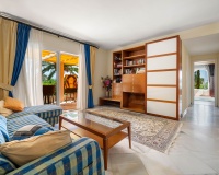 Rynek wtórny - Villa - Marbella - Elviria