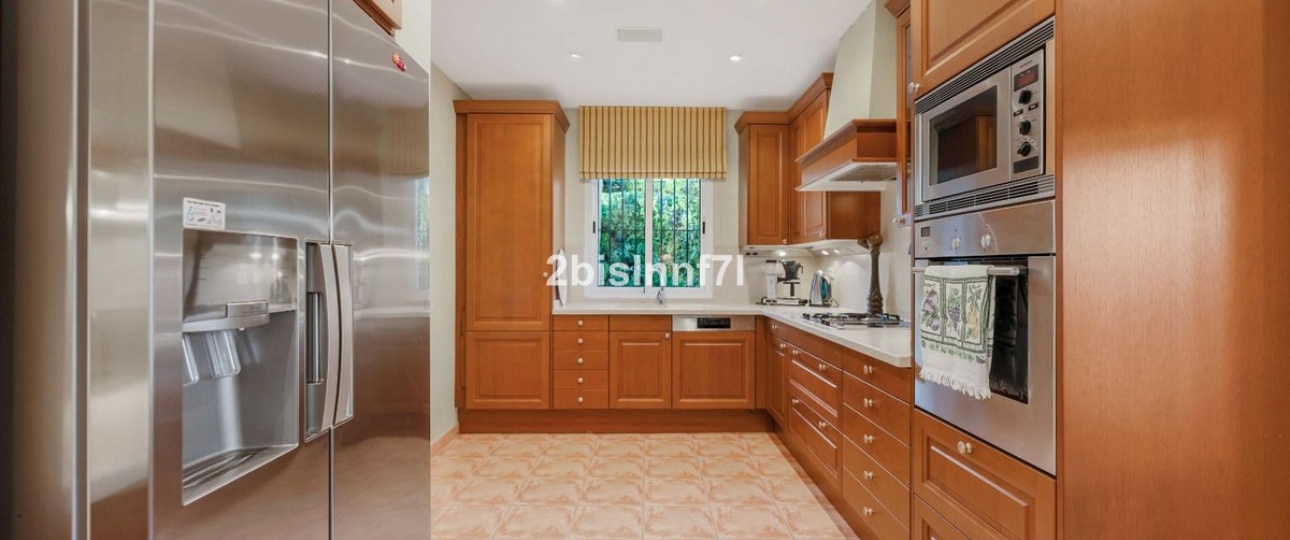 Rynek wtórny - Villa - Marbella - Elviria