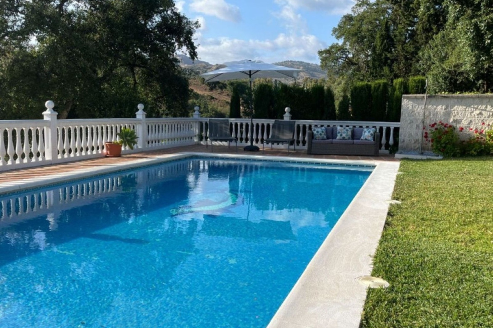 Rynek wtórny - Villa - Marbella - Elviria