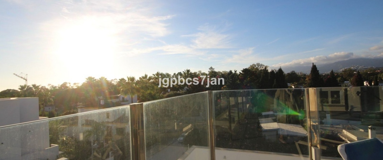 Rynek wtórny - Villa - Marbella - Elviria