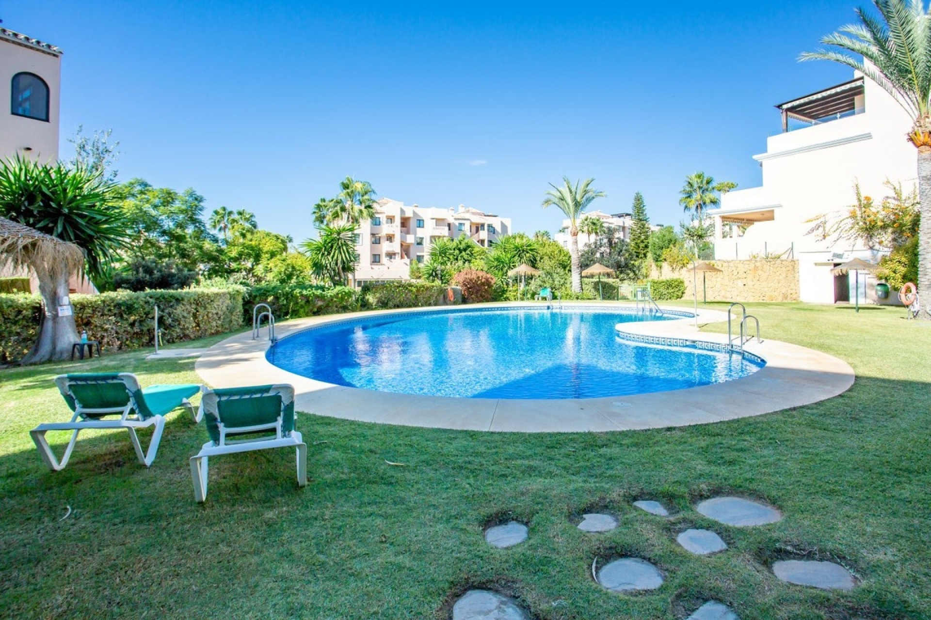 Rynek wtórny - Villa - Marbella - Elviria