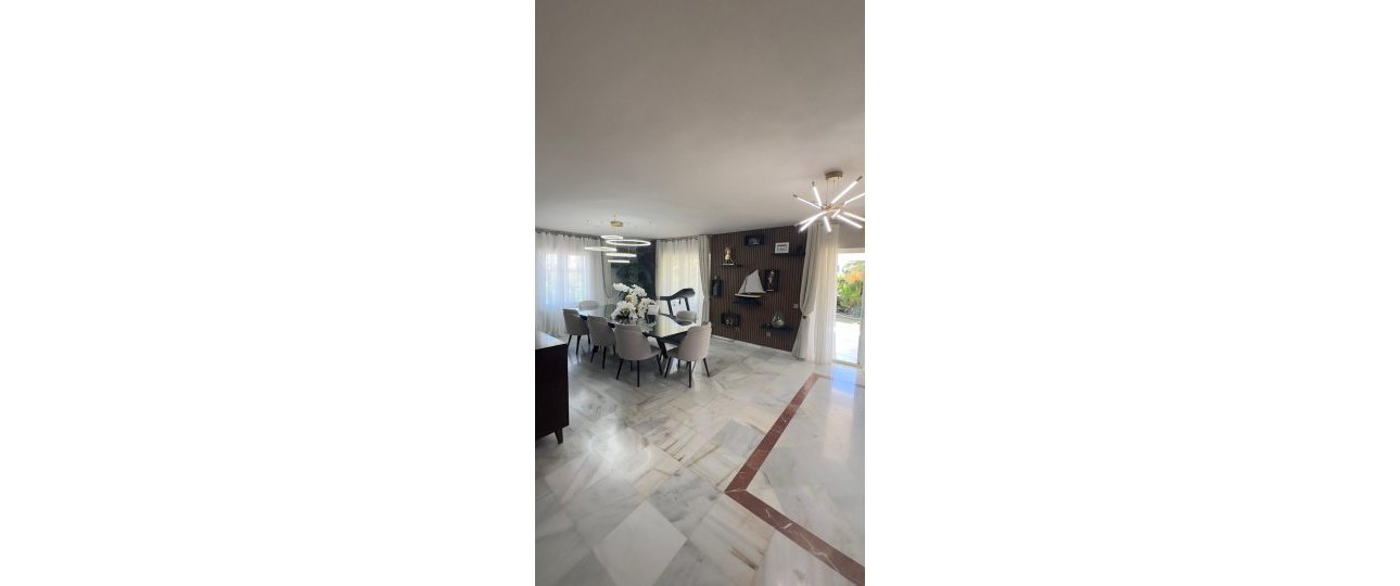 Rynek wtórny - Villa - Marbella - Guadalmina Alta