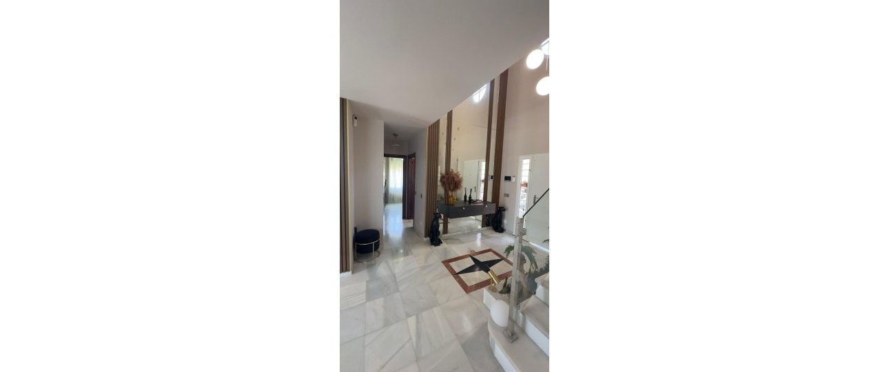 Rynek wtórny - Villa - Marbella - Guadalmina Alta
