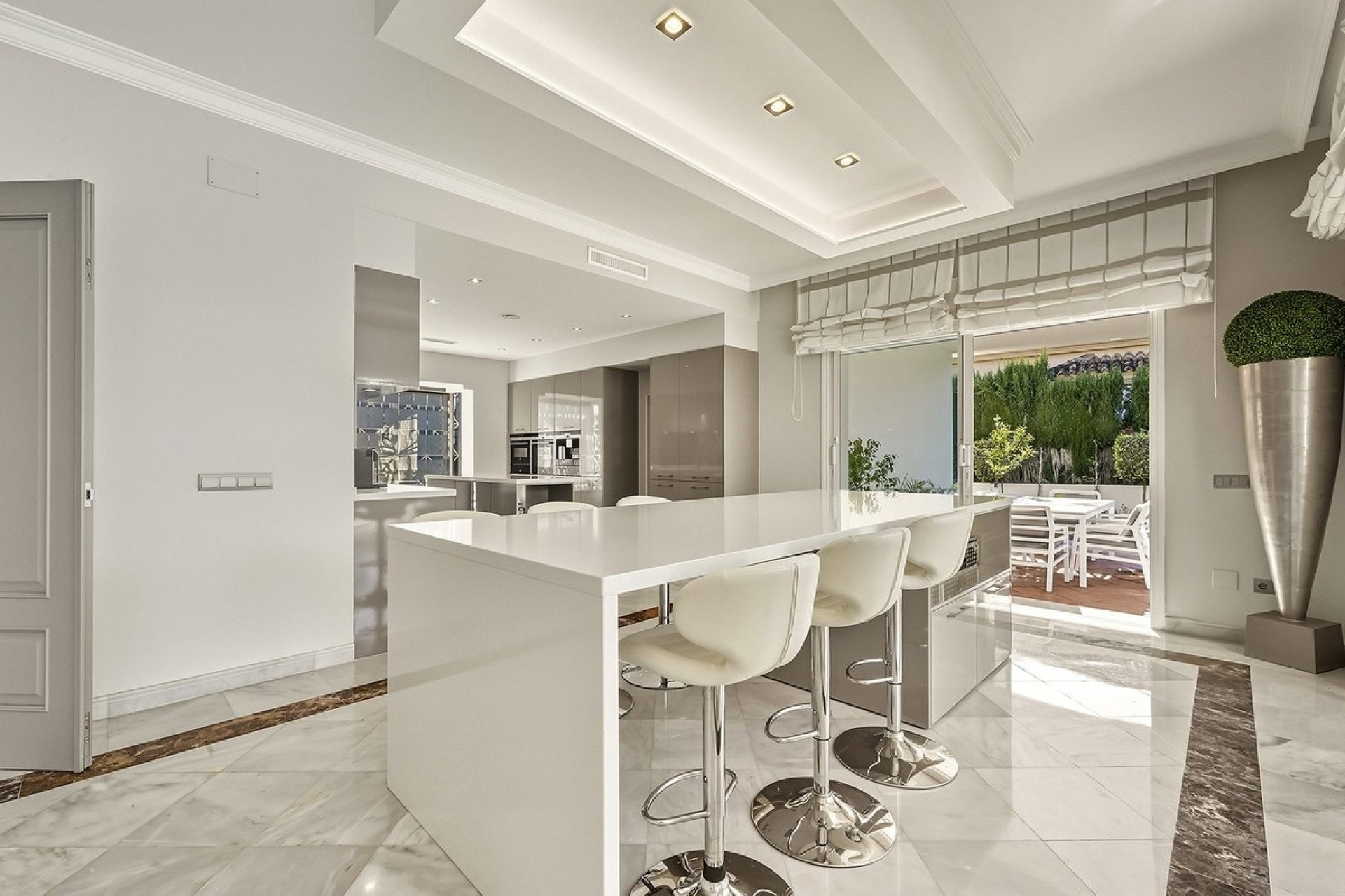 Rynek wtórny - Villa - Marbella - Guadalmina Alta