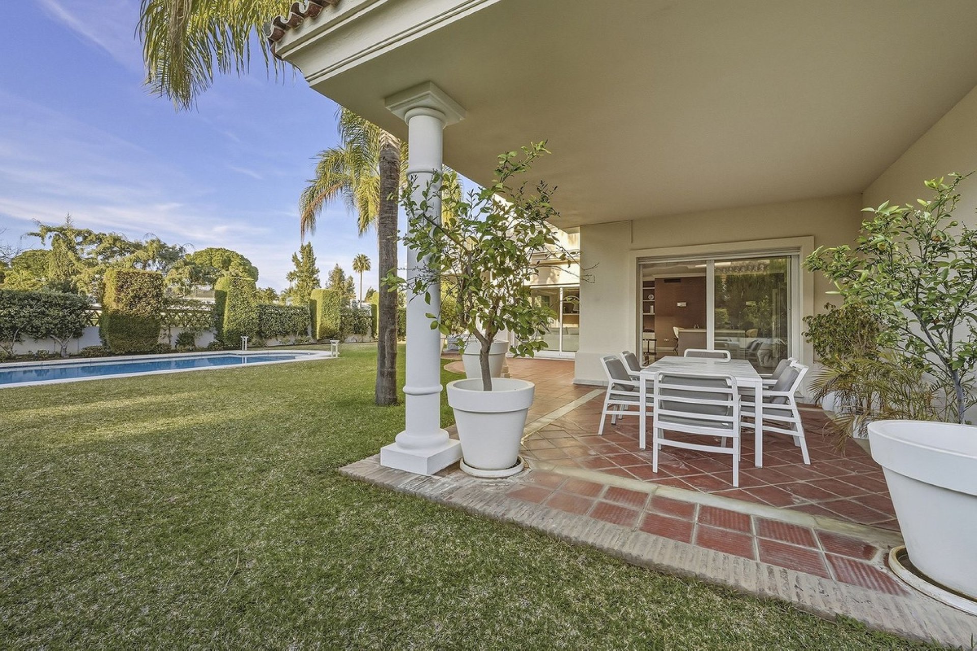 Rynek wtórny - Villa - Marbella - Guadalmina Alta