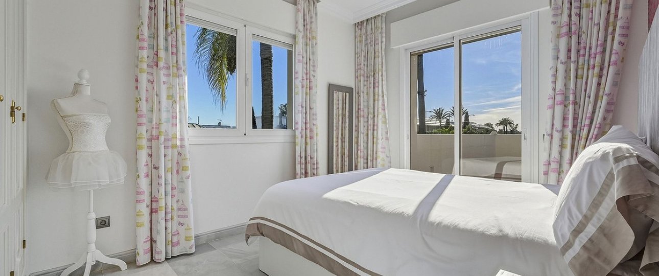 Rynek wtórny - Villa - Marbella - Guadalmina Alta