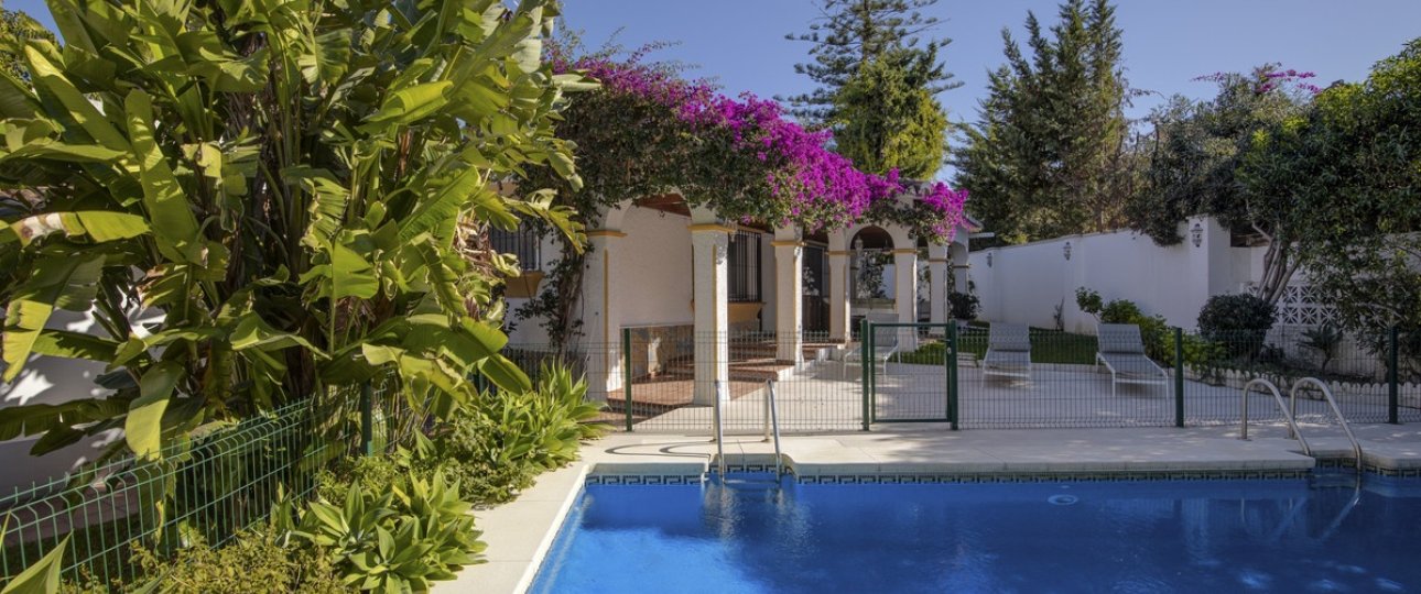 Rynek wtórny - Villa - Marbella - Guadalmina Alta