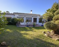 Rynek wtórny - Villa - Marbella - Guadalmina Alta