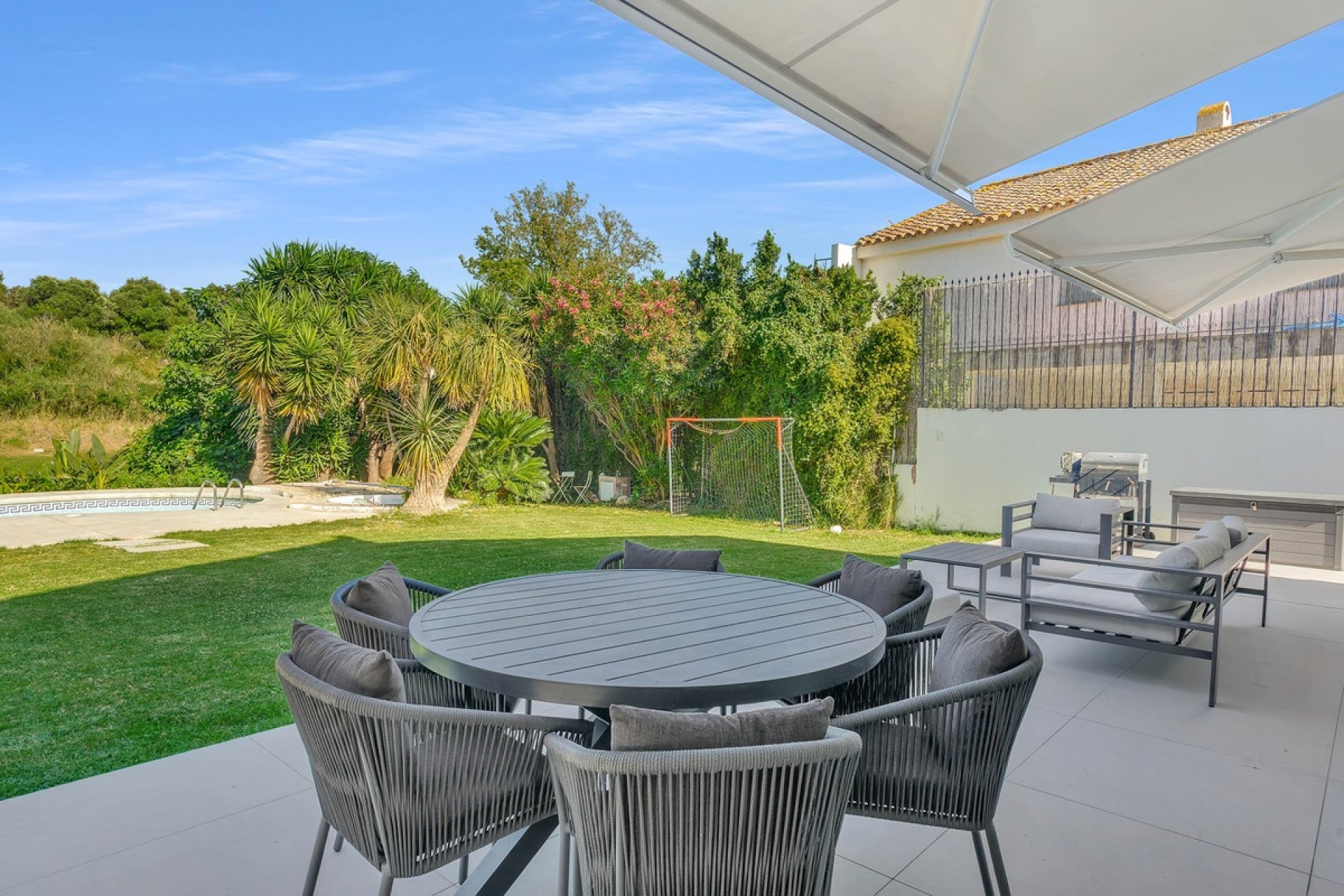 Rynek wtórny - Villa - Marbella - Guadalmina Alta