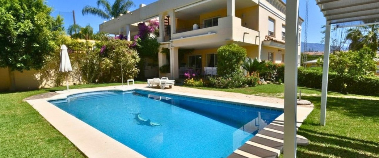 Rynek wtórny - Villa - Marbella - Guadalmina Alta