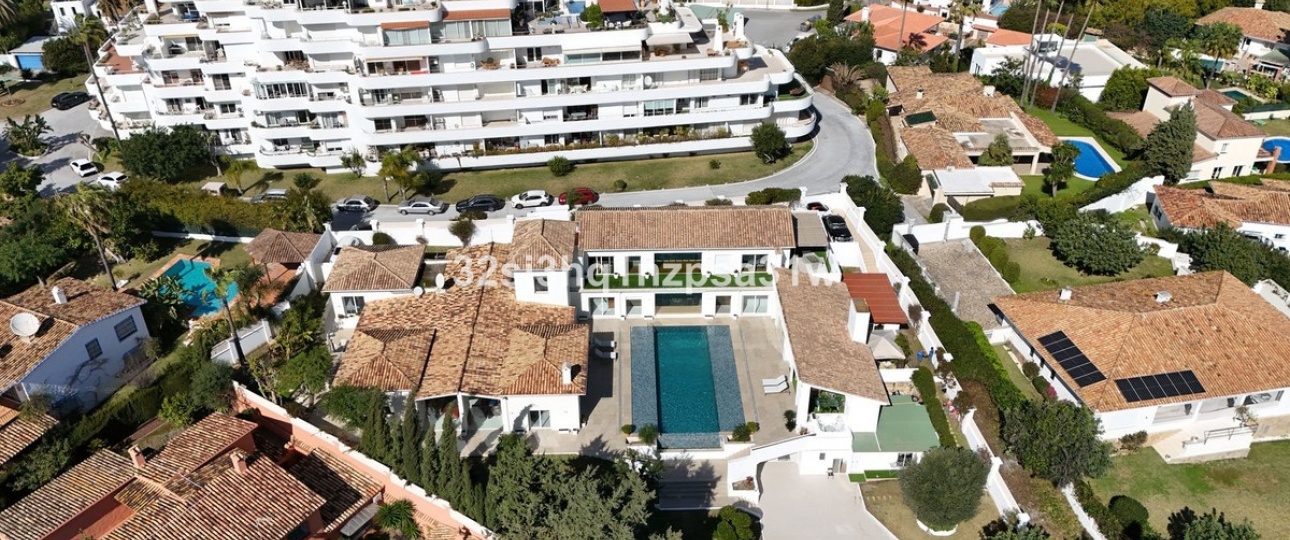 Rynek wtórny - Villa - Marbella - Guadalmina Alta