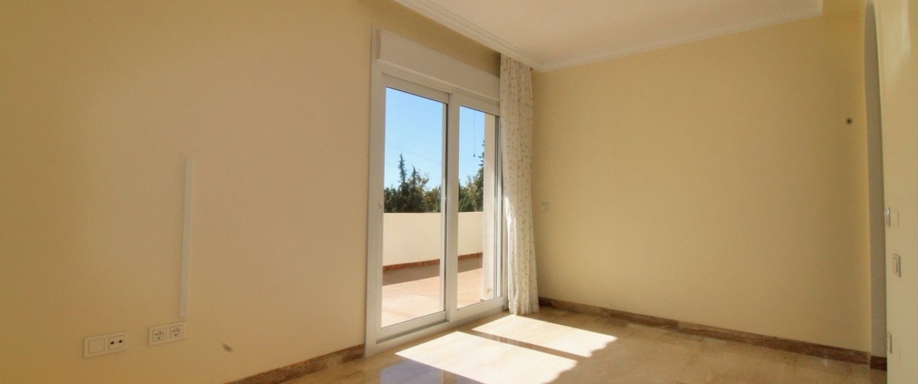 Rynek wtórny - Villa - Marbella - Guadalmina Alta