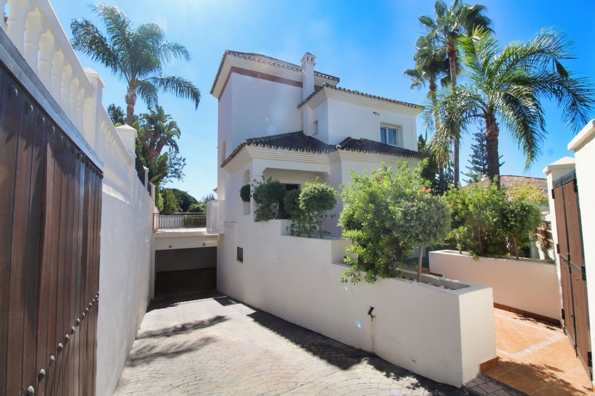 Rynek wtórny - Villa - Marbella - Guadalmina Alta
