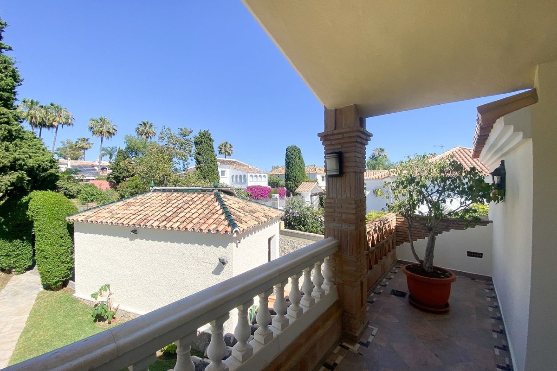 Rynek wtórny - Villa - Marbella - Guadalmina Alta