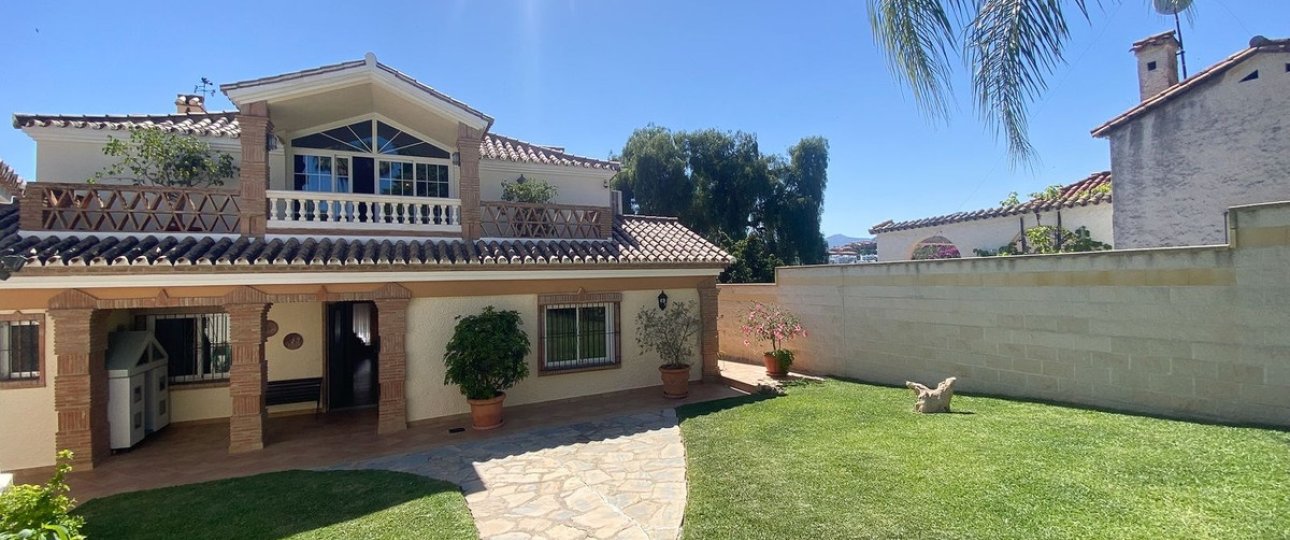 Rynek wtórny - Villa - Marbella - Guadalmina Alta