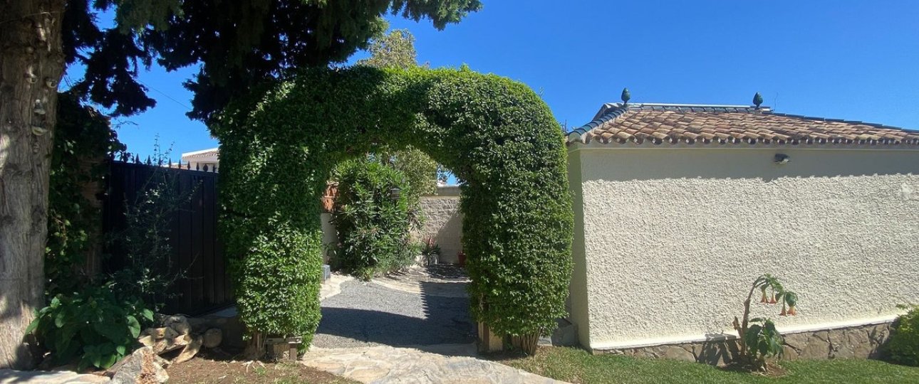Rynek wtórny - Villa - Marbella - Guadalmina Alta