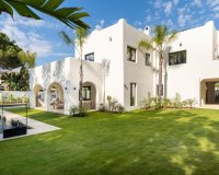 Rynek wtórny - Villa - Marbella - Guadalmina Baja