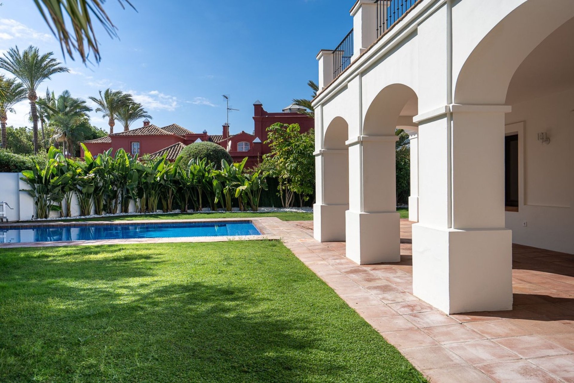 Rynek wtórny - Villa - Marbella - Guadalmina Baja