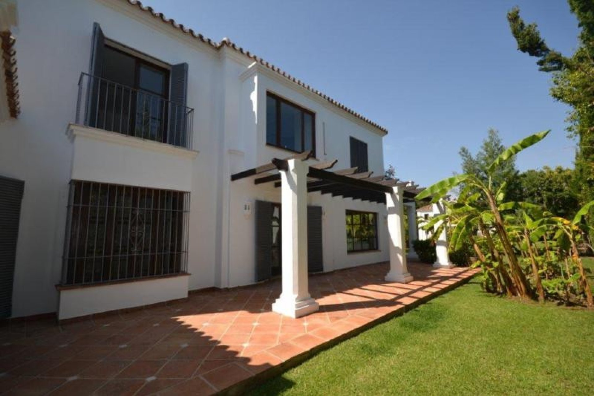 Rynek wtórny - Villa - Marbella - Guadalmina Baja