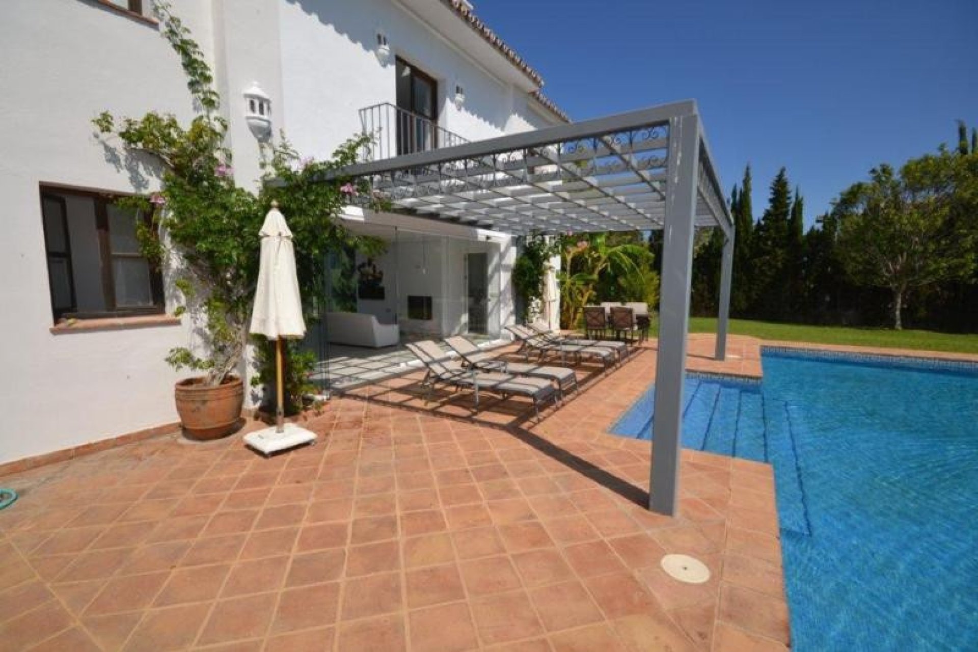 Rynek wtórny - Villa - Marbella - Guadalmina Baja