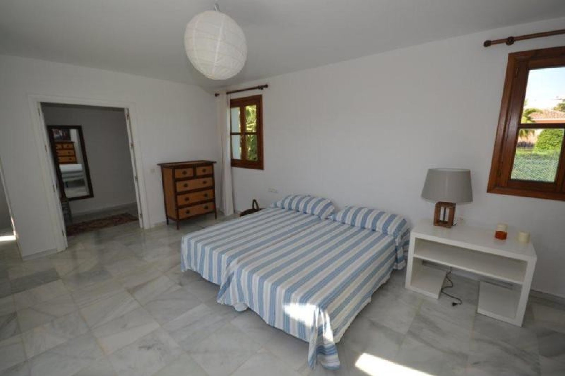 Rynek wtórny - Villa - Marbella - Guadalmina Baja
