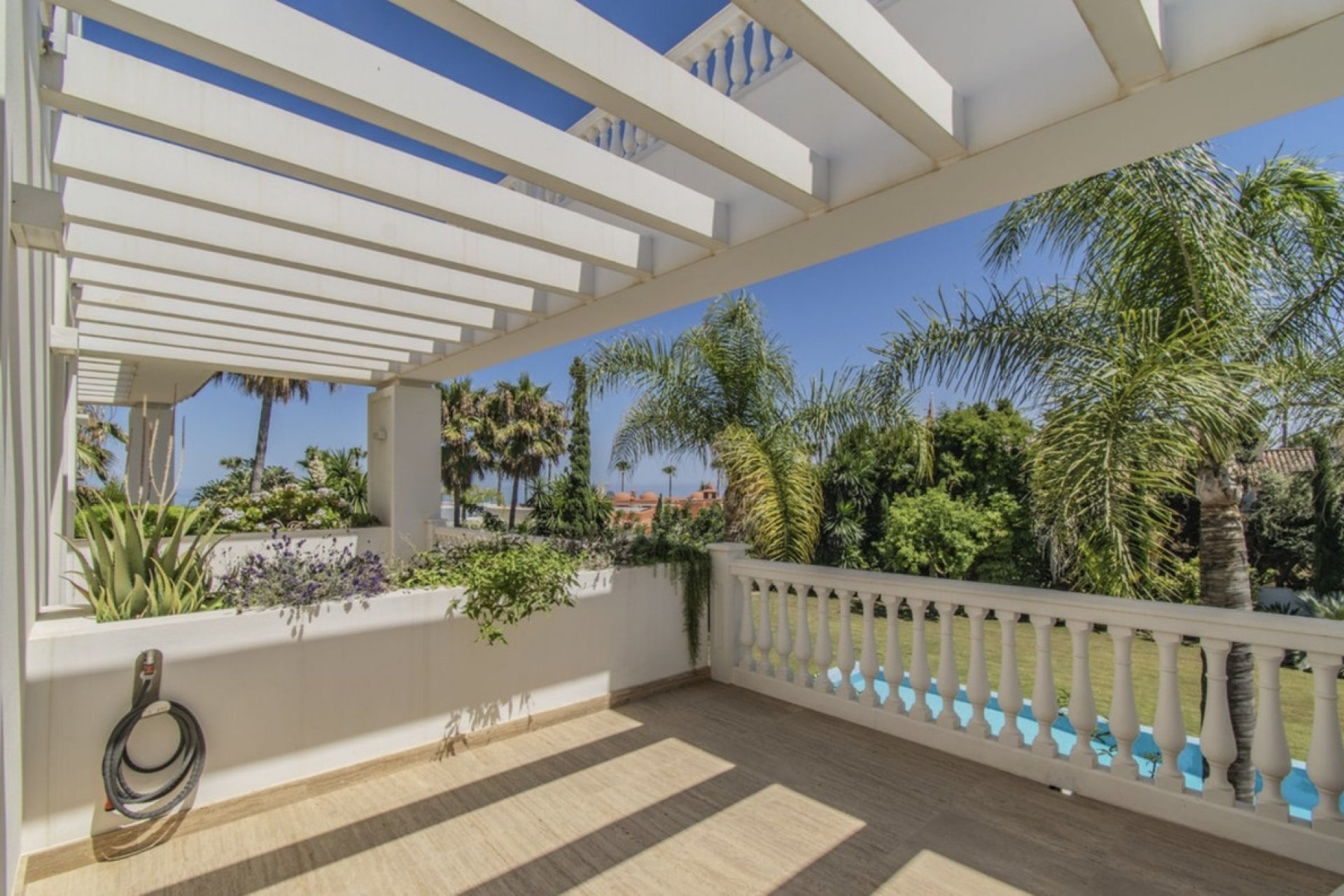 Rynek wtórny - Villa - Marbella - Guadalmina Baja