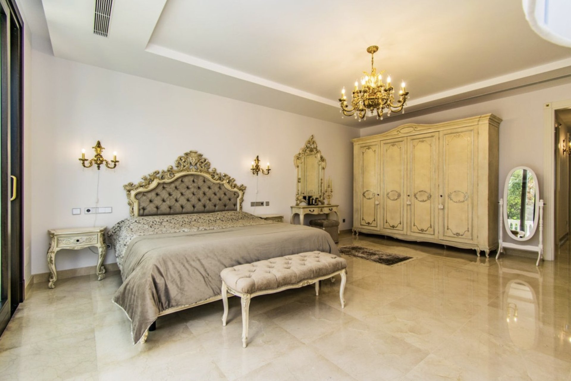 Rynek wtórny - Villa - Marbella - Guadalmina Baja