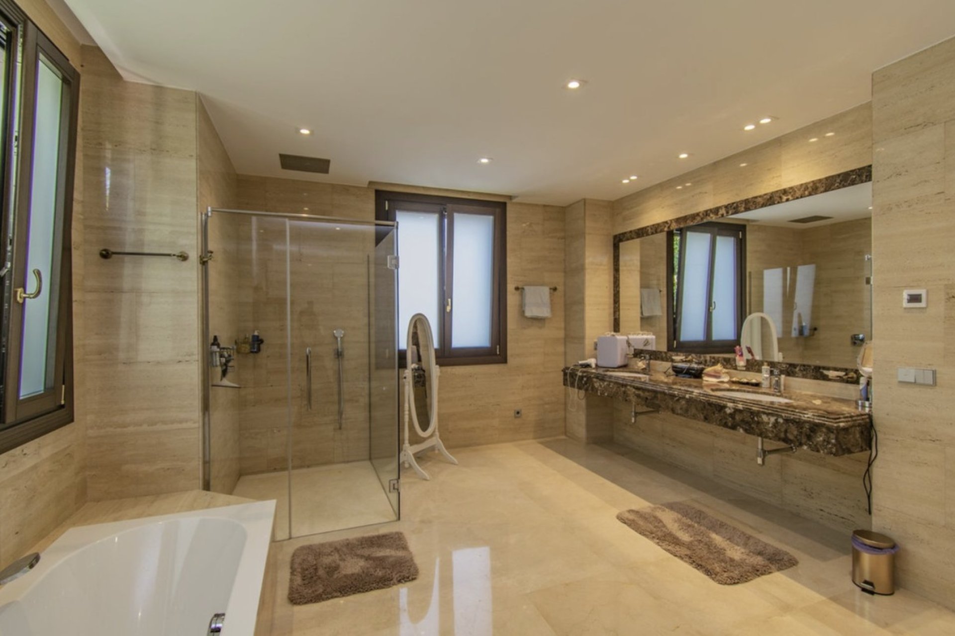 Rynek wtórny - Villa - Marbella - Guadalmina Baja