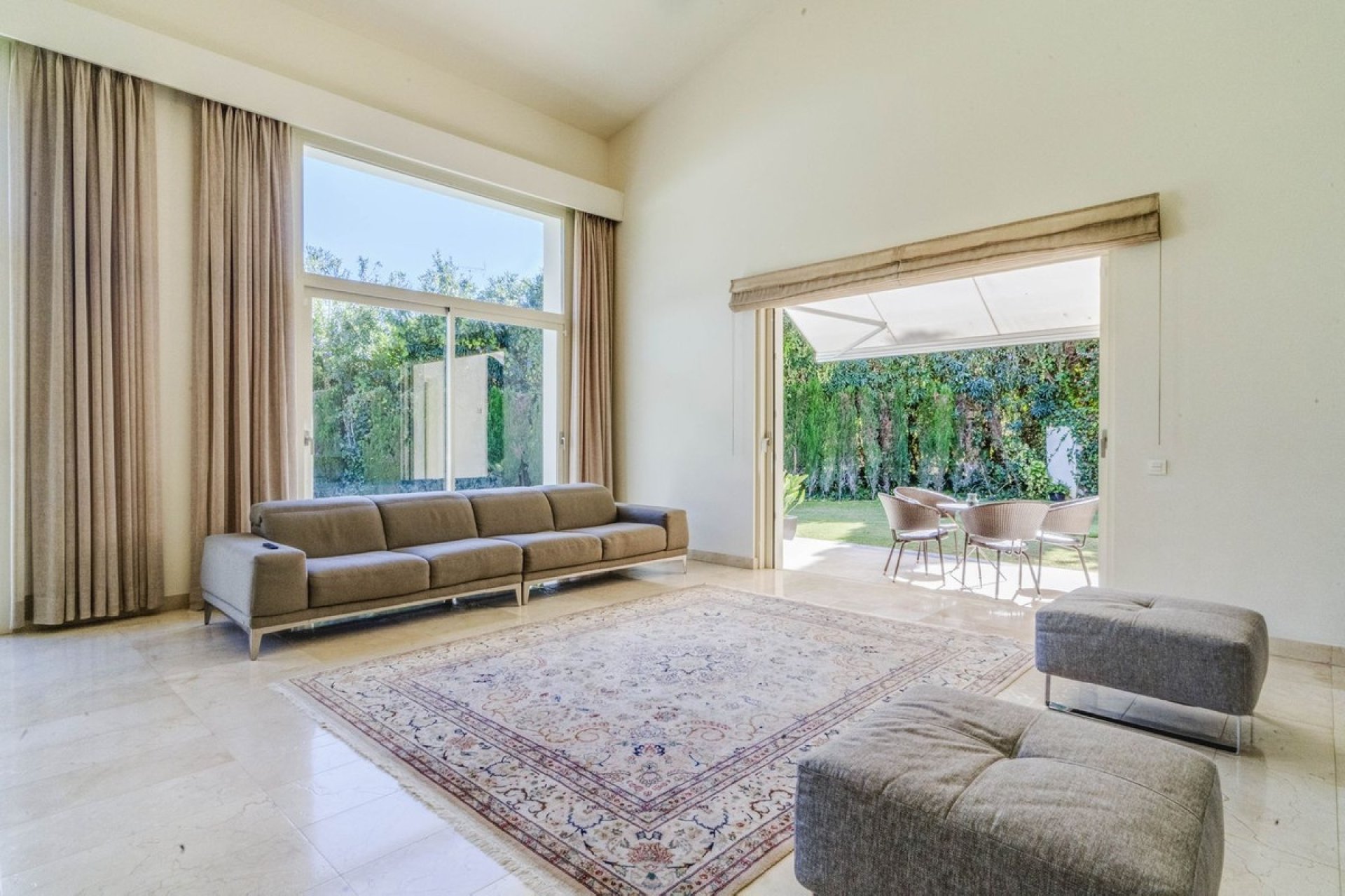Rynek wtórny - Villa - Marbella - Guadalmina Baja