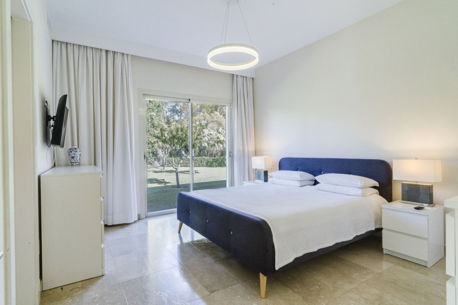 Rynek wtórny - Villa - Marbella - Guadalmina Baja