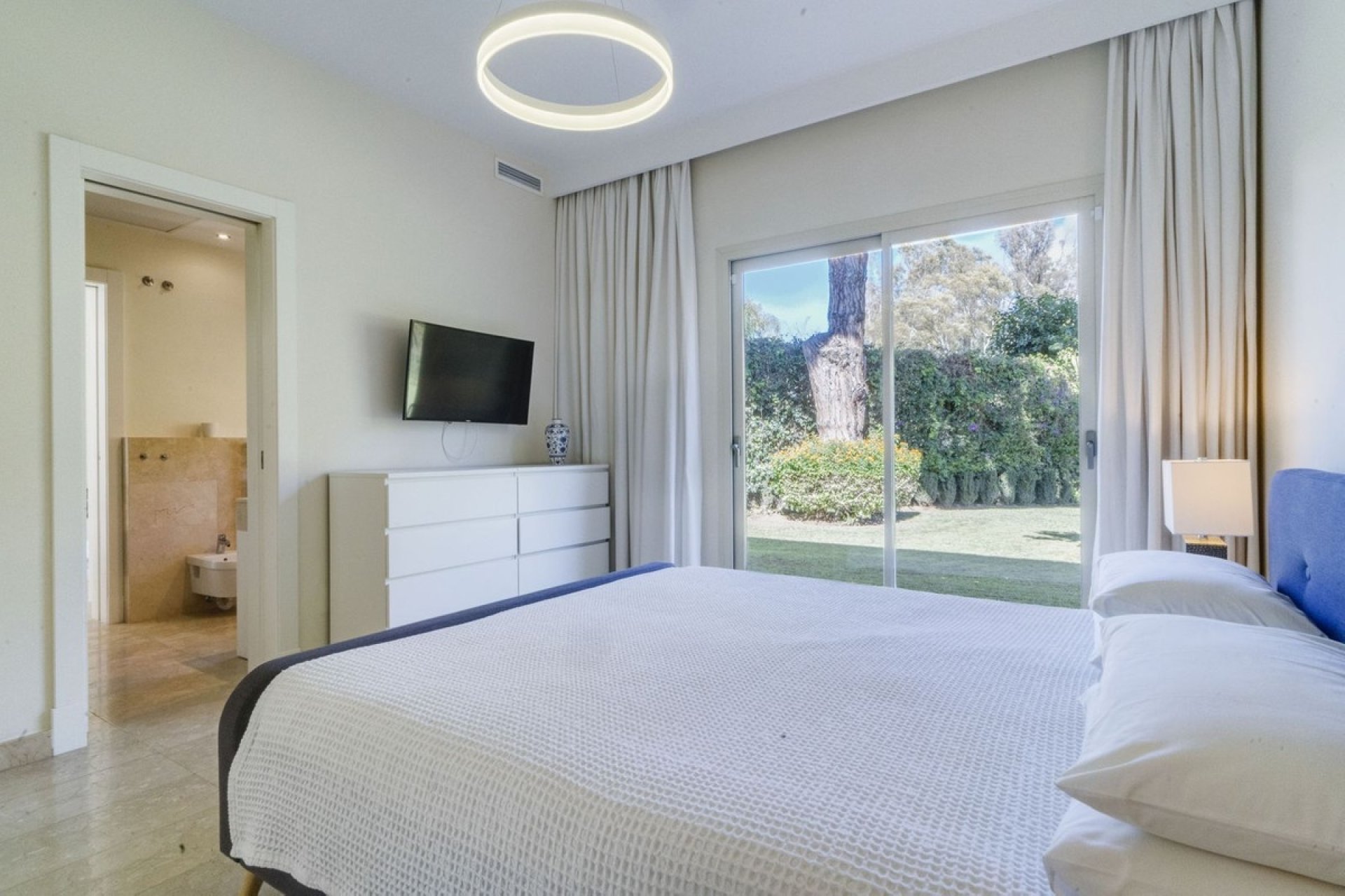 Rynek wtórny - Villa - Marbella - Guadalmina Baja