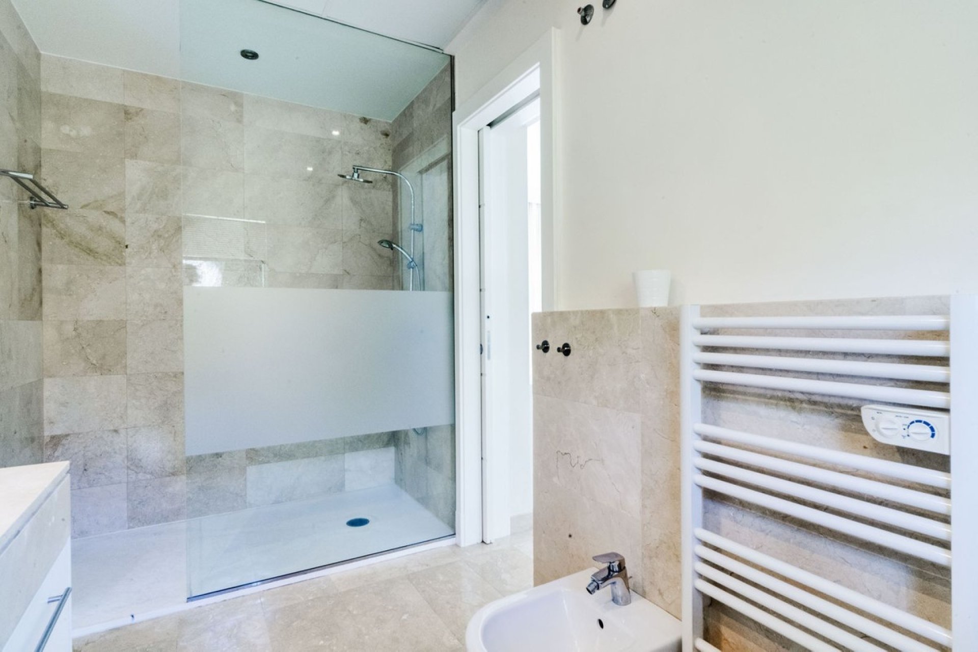 Rynek wtórny - Villa - Marbella - Guadalmina Baja